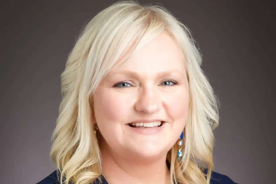 Beth Spark headshot